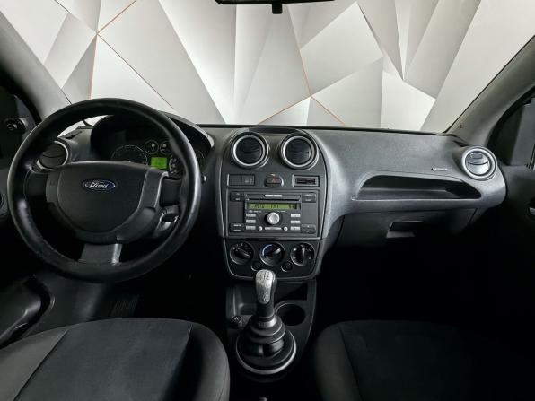 Ford Fiesta Mk5 с пробегом 2006 года, цена 229 000 рублей, 223198 км, хэтчбек, Автокод Объявления