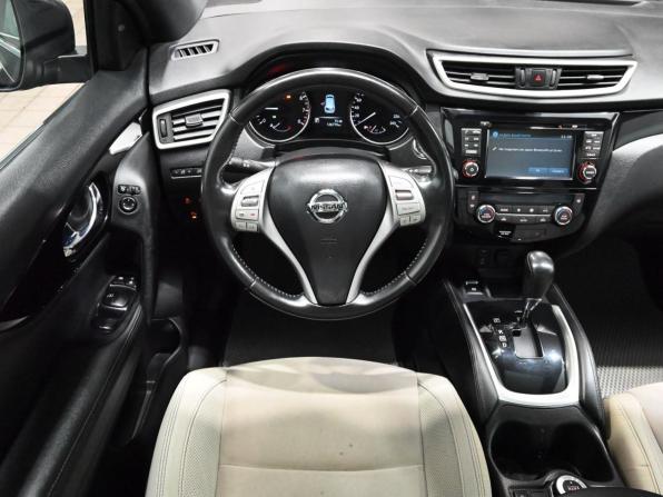 Nissan Qashqai II с пробегом 2016 года, цена 1 950 000 рублей, 127000 км, внедорожник, Автокод Объявления