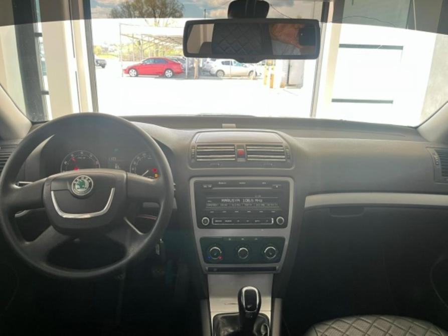 Skoda Octavia II (A5) Рестайлинг Ярославль  - изображение 12