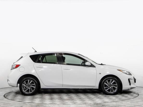 Mazda 3 II (BL) Рестайлинг с пробегом 2012 года, цена 833 000 рублей, 190867 км, хэтчбек, Автокод Объявления
