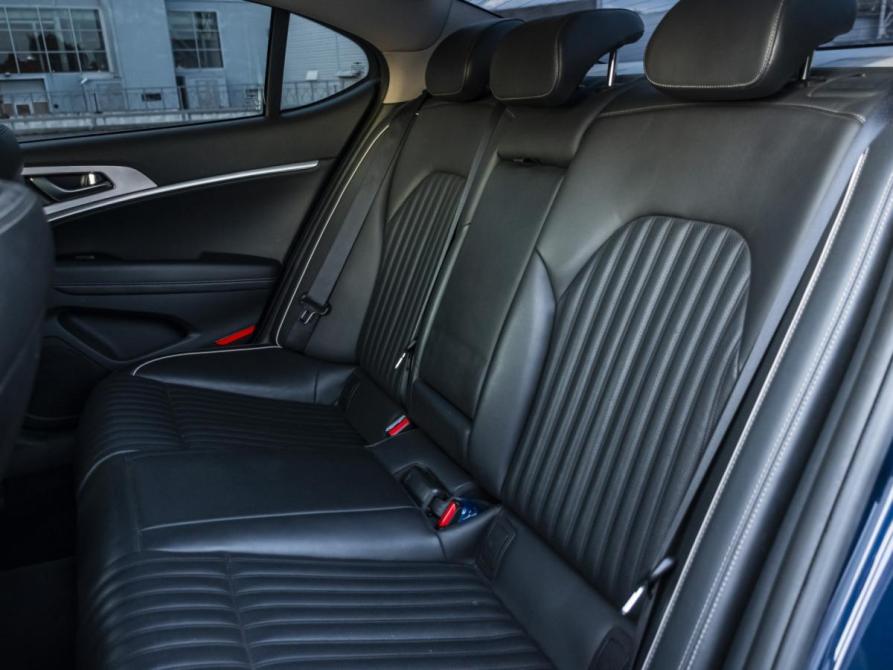 Genesis G70 I Москва  - изображение 15