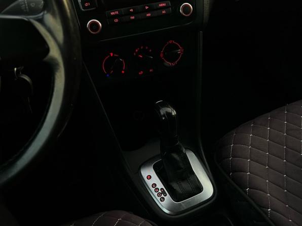 Volkswagen Polo V с пробегом 2012 года, цена 690 000 рублей, 225000 км, седан, Автокод Объявления