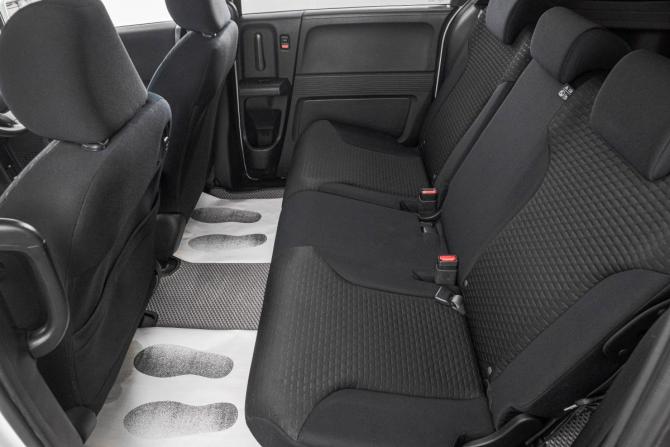 Honda Freed I Рестайлинг с пробегом 2012 года, цена 999 000 рублей, 162000 км, компактвэн, Автокод Объявления