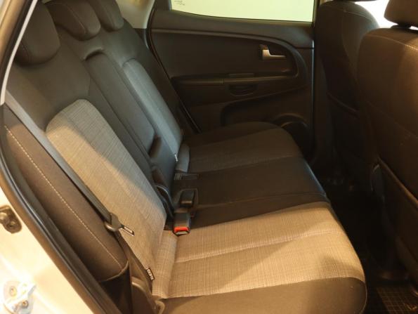 Kia Venga I с пробегом 2011 года, цена 699 000 рублей, 149650 км, минивэн, Автокод Объявления