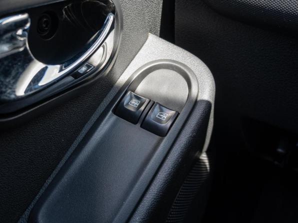 Renault Duster I Рестайлинг с пробегом 2018 года, цена 1 310 000 рублей, 134258 км, внедорожник, Автокод Объявления