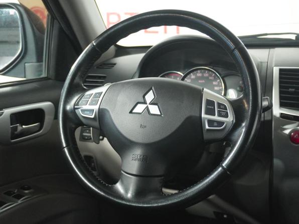 Mitsubishi Pajero Sport II Рестайлинг с пробегом 2014 года, цена 1 568 000 рублей, 298803 км, внедорожник, Автокод Объявления