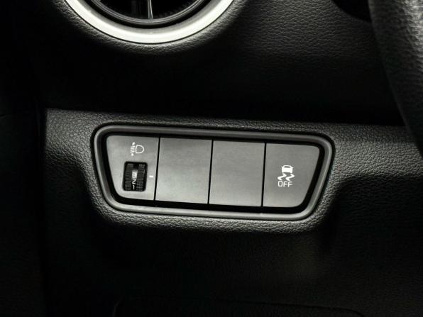 Kia K3 II (China Market) Рестайлинг с пробегом 2022 года, цена 1 829 000 рублей, 18000 км, седан, Автокод Объявления