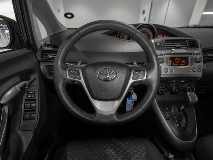 Toyota Verso I Москва  - изображение 10