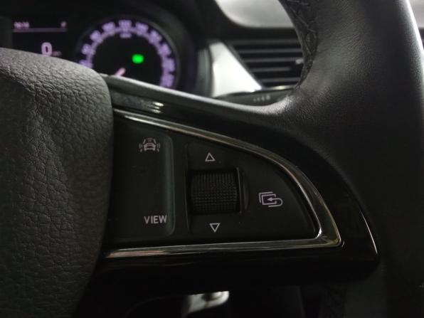 Skoda Rapid I Рестайлинг с пробегом 2019 года, цена 1 280 000 рублей, 109056 км, лифтбек, Автокод Объявления