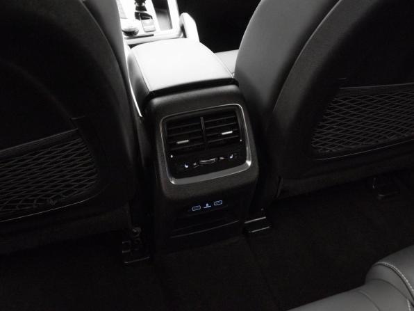 Geely Atlas Pro с пробегом 2022 года, цена 2 180 000 рублей, 36209 км, внедорожник, Автокод Объявления