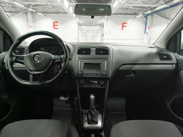 Volkswagen Polo V Рестайлинг с пробегом 2017 года, цена 1 100 000 рублей, 184334 км, седан, Автокод Объявления
