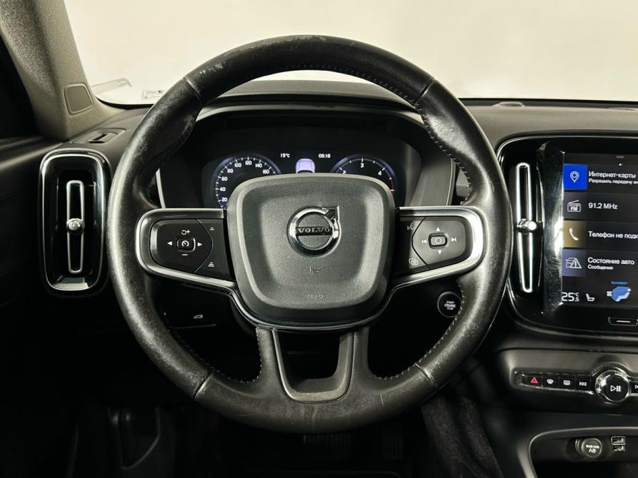 Volvo XC40 I Пермь  - изображение 13