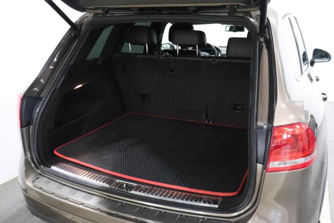 Volkswagen Touareg II с пробегом 2012 года, цена 2 015 000 рублей, 244758 км, внедорожник, Автокод Объявления