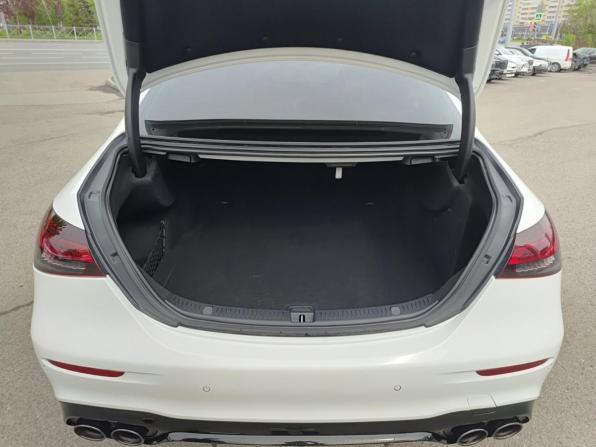 Mercedes-Benz E-Класс V (W213 S213 C238) Рестайлинг с пробегом 2021 года, цена 5 300 000 рублей, 65672 км, седан, Автокод Объявления