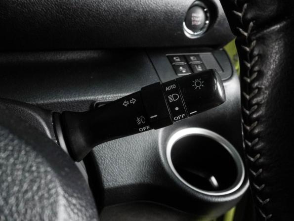 Toyota Sienta II Рестайлинг с пробегом 2021 года, цена 1 605 000 рублей, 67369 км, компактвэн, Автокод Объявления