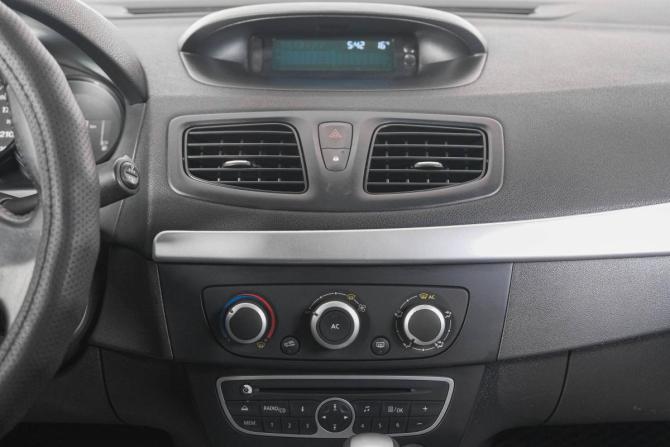 Renault Fluence I с пробегом 2012 года, цена 599 000 рублей, 197579 км, седан, Автокод Объявления