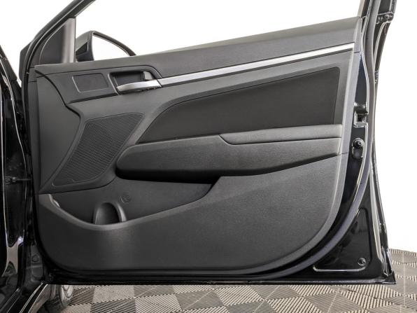 Hyundai Elantra VI (AD) Рестайлинг с пробегом 2020 года, цена 1 795 000 рублей, 42520 км, седан, Автокод Объявления