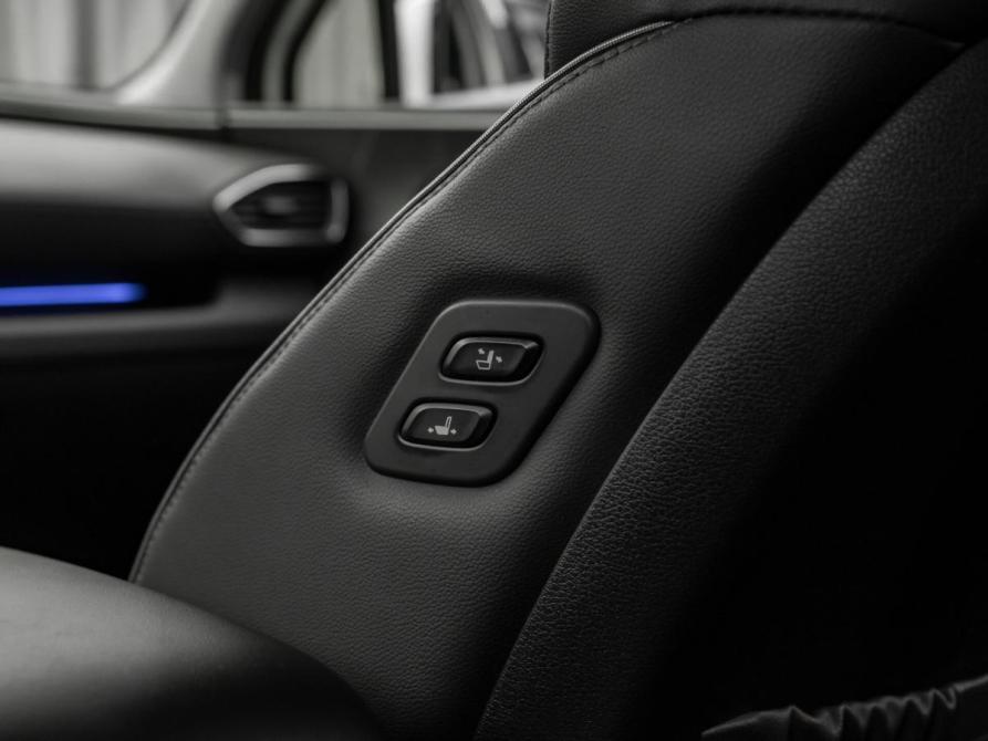 Hyundai Santa Fe IV Рестайлинг Москва  - изображение 13