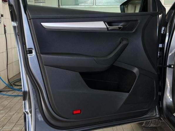 Skoda Karoq I с пробегом 2021 года, цена 2 500 000 рублей, 114530 км, внедорожник, Автокод Объявления