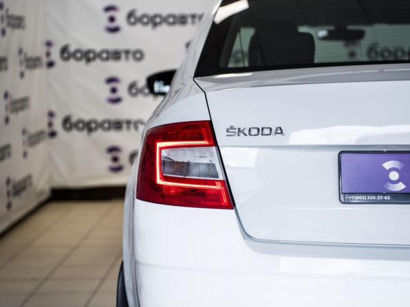 Skoda Octavia III (A7) Рестайлинг с пробегом 2018 года, цена 1 680 000 рублей, 178000 км, лифтбек, Автокод Объявления