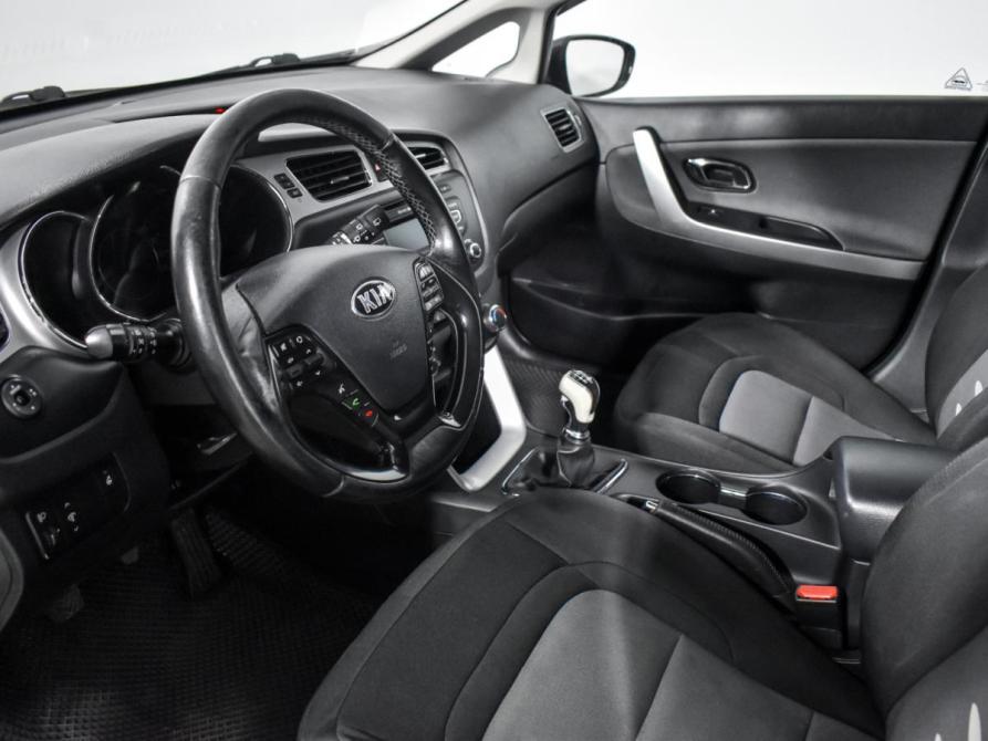 Kia Ceed II Санкт-Петербург  - изображение 9