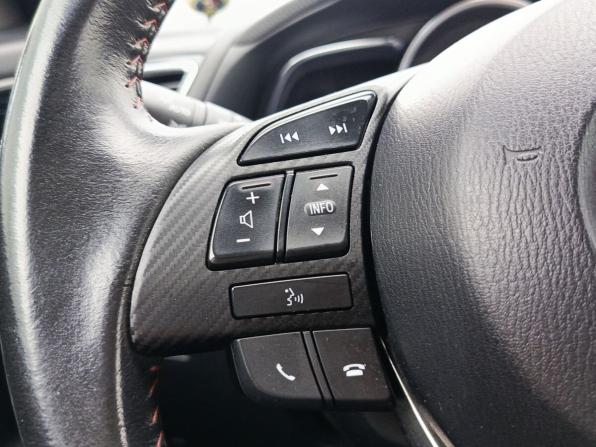 Mazda 3 III (BM) с пробегом 2013 года, цена 1 433 000 рублей, 124722 км, седан, Автокод Объявления