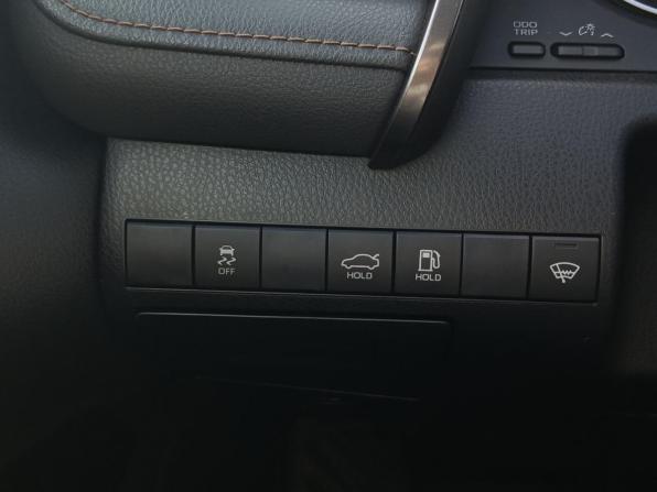 Toyota Camry VIII (XV70) с пробегом 2019 года, цена 2 790 000 рублей, 131304 км, седан, Автокод Объявления