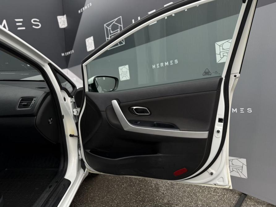 Kia Ceed II Рестайлинг Минеральные Воды  - изображение 21