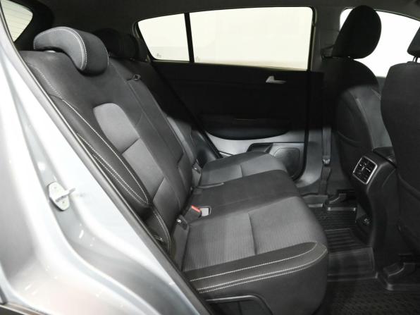 Kia Sportage IV Рестайлинг с пробегом 2019 года, цена 2 350 000 рублей, 128422 км, внедорожник, Автокод Объявления