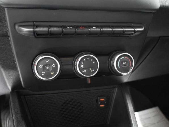 Renault Duster II с пробегом 2021 года, цена 1 800 000 рублей, 122649 км, внедорожник, Автокод Объявления
