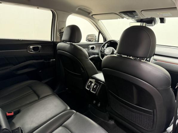 Kia Sorento IV с пробегом 2021 года, цена 3 995 000 рублей, 89847 км, внедорожник, Автокод Объявления