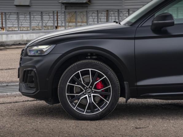 Audi Q5 II (FY) Рестайлинг с пробегом 2025 года, цена 5 869 000 рублей, 9076 км, внедорожник, Автокод Объявления