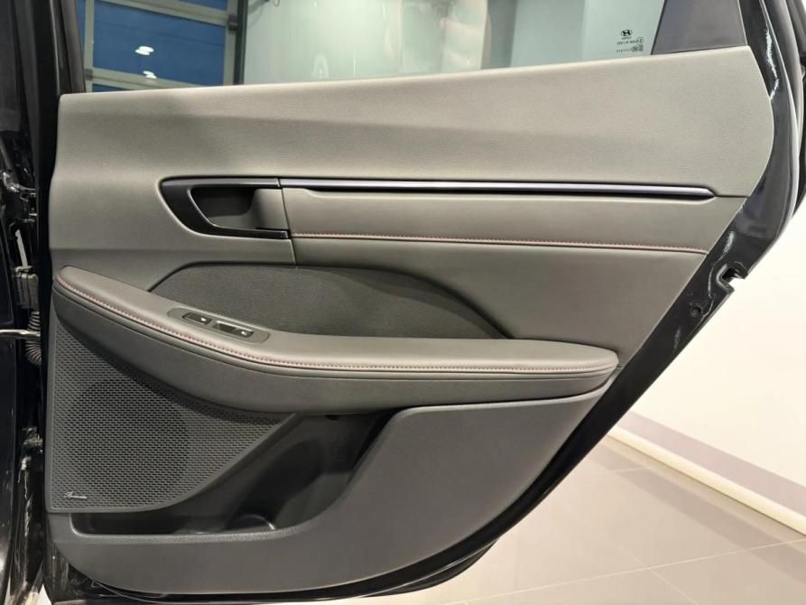 Hyundai Sonata VIII (DN8) Рестайлинг Подольск  - изображение 16