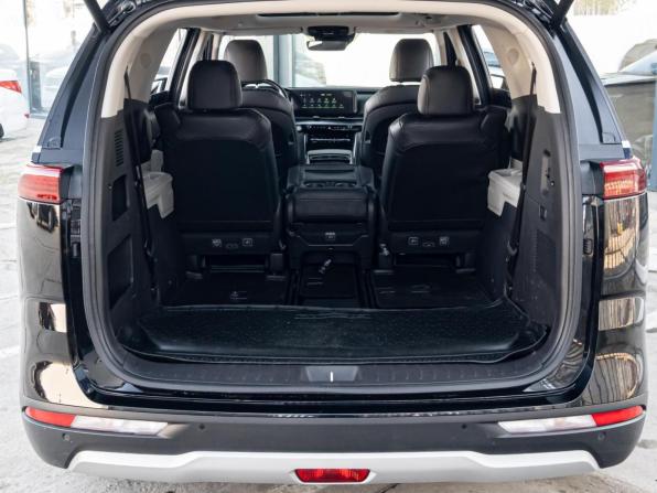 Kia Carnival IV с пробегом 2022 года, цена 4 710 000 рублей, 26450 км, минивэн, Автокод Объявления
