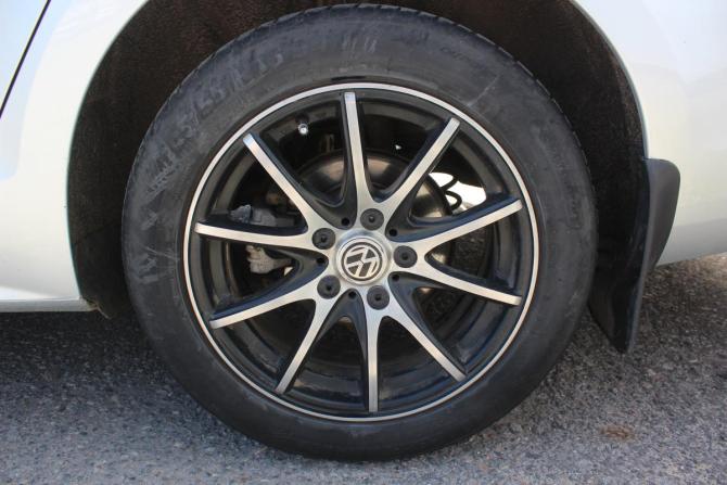 Volkswagen Jetta VI с пробегом 2013 года, цена 967 000 рублей, 241744 км, седан, Автокод Объявления