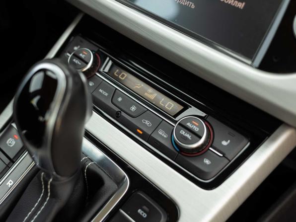 Geely Atlas I с пробегом 2020 года, цена 1 920 000 рублей, 83434 км, внедорожник, Автокод Объявления