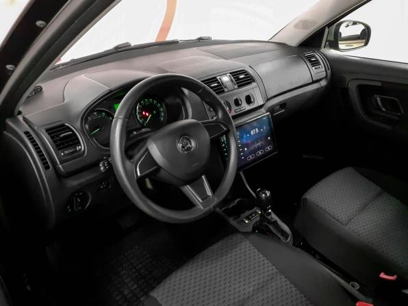 Skoda Fabia II Рестайлинг с пробегом 2014 года, цена 680 000 рублей, 140222 км, хэтчбек, Автокод Объявления