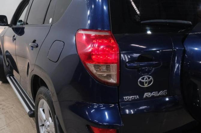 Toyota RAV4 III (XA30) с пробегом 2008 года, цена 1 259 000 рублей, 211000 км, внедорожник, Автокод Объявления