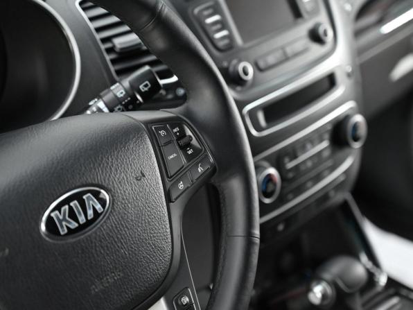 Kia Sorento II Рестайлинг с пробегом 2019 года, цена 1 519 000 рублей, 79996 км, внедорожник, Автокод Объявления