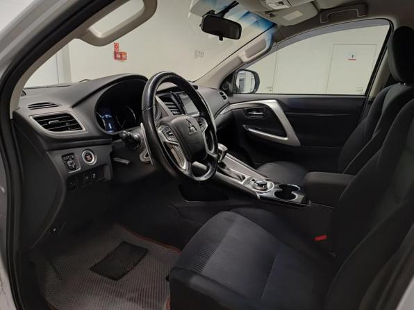 Mitsubishi Pajero Sport III с пробегом 2020 года, цена 3 665 000 рублей, 113060 км, внедорожник, Автокод Объявления