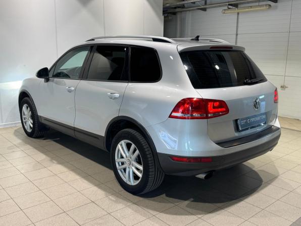 Volkswagen Touareg II с пробегом 2010 года, цена 1 745 000 рублей, 216001 км, внедорожник, Автокод Объявления