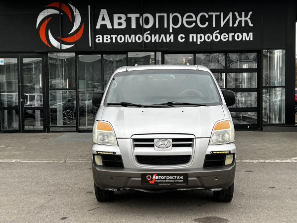 Hyundai Starex I Рестайлинг 2 с пробегом 2003 года, цена 727 000 рублей, 302000 км, минивэн, Автокод Объявления