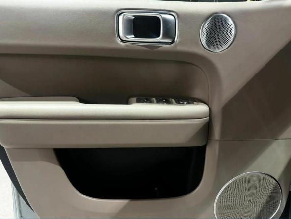 Новый Li Auto (Lixiang) L6 2025 года, цена 8 839 310 рублей, внедорожник, Автокод Объявления