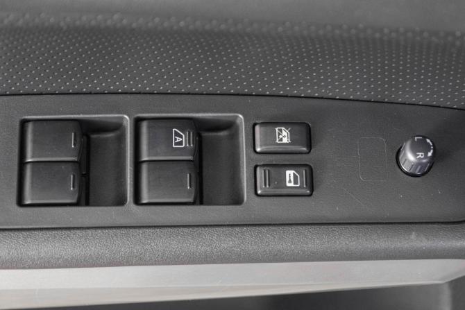 Nissan X-Trail II Рестайлинг с пробегом 2011 года, цена 1 239 000 рублей, 164000 км, внедорожник, Автокод Объявления