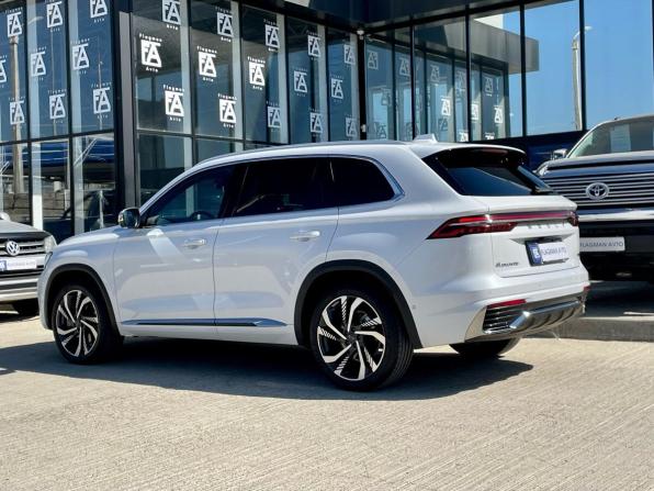Geely Monjaro I с пробегом 2024 года, цена 2 780 000 рублей, 93000 км, внедорожник, Автокод Объявления