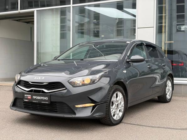Kia Ceed III Рестайлинг с пробегом 2021 года, цена 2 150 000 рублей, 60800 км, хэтчбек, Автокод Объявления