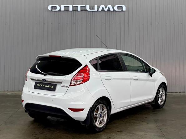 Ford Fiesta Mk6 Рестайлинг с пробегом 2015 года, цена 947 000 рублей, 118379 км, хэтчбек, Автокод Объявления
