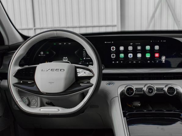 Exeed RX с пробегом 2023 года, цена 2 950 000 рублей, 30402 км, внедорожник, Автокод Объявления