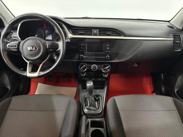 Kia Rio IV Рестайлинг с пробегом 2021 года, цена 1 650 000 рублей, 76692 км, хэтчбек, Автокод Объявления
