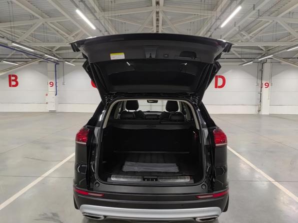 Geely Atlas Pro с пробегом 2023 года, цена 2 360 000 рублей, 25144 км, внедорожник, Автокод Объявления